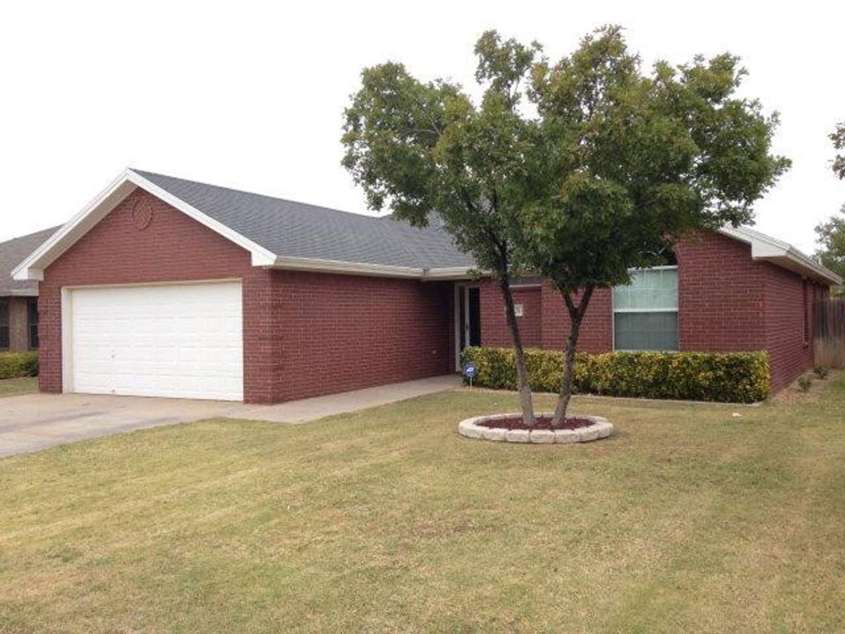 House for rent at 2226 97th, Lubbock, TX 79423