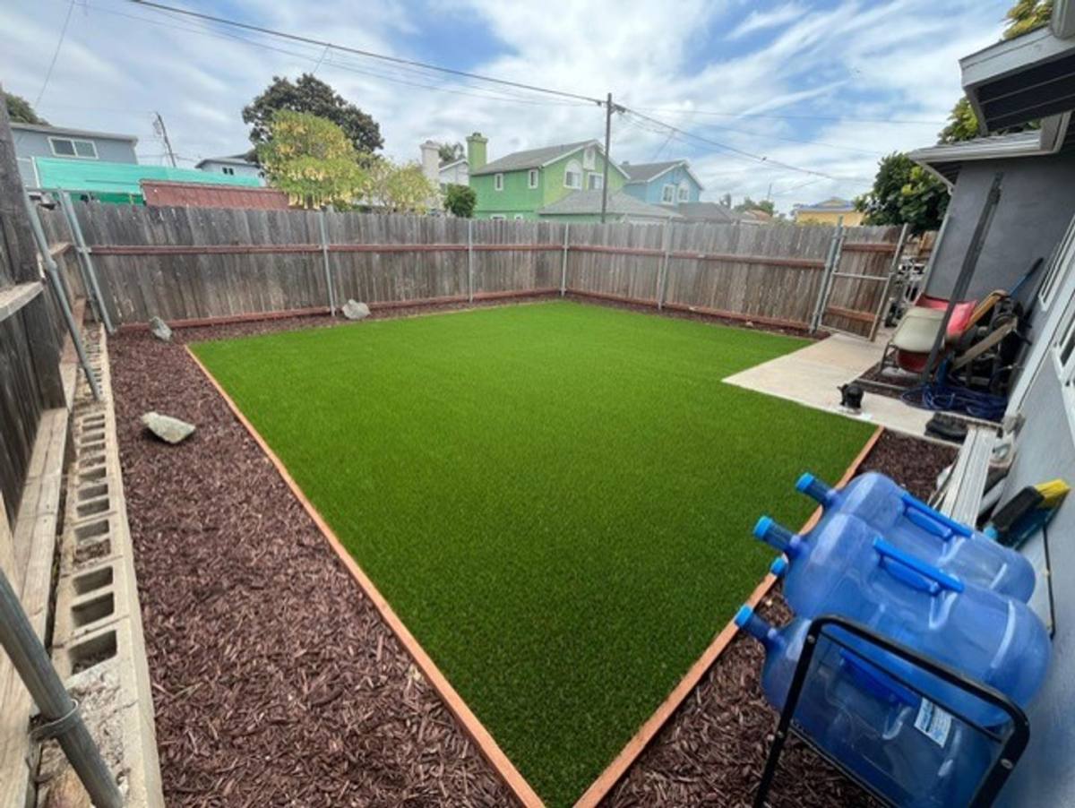 Apartment for rent at 555-557 8th St, Imperial Beach, CA 91932