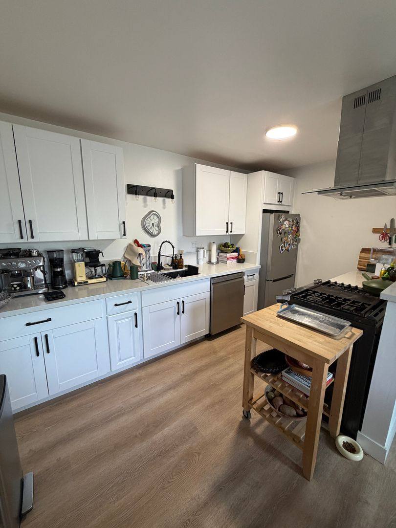 Apartment for rent at 555-557 8th St, Imperial Beach, CA 91932