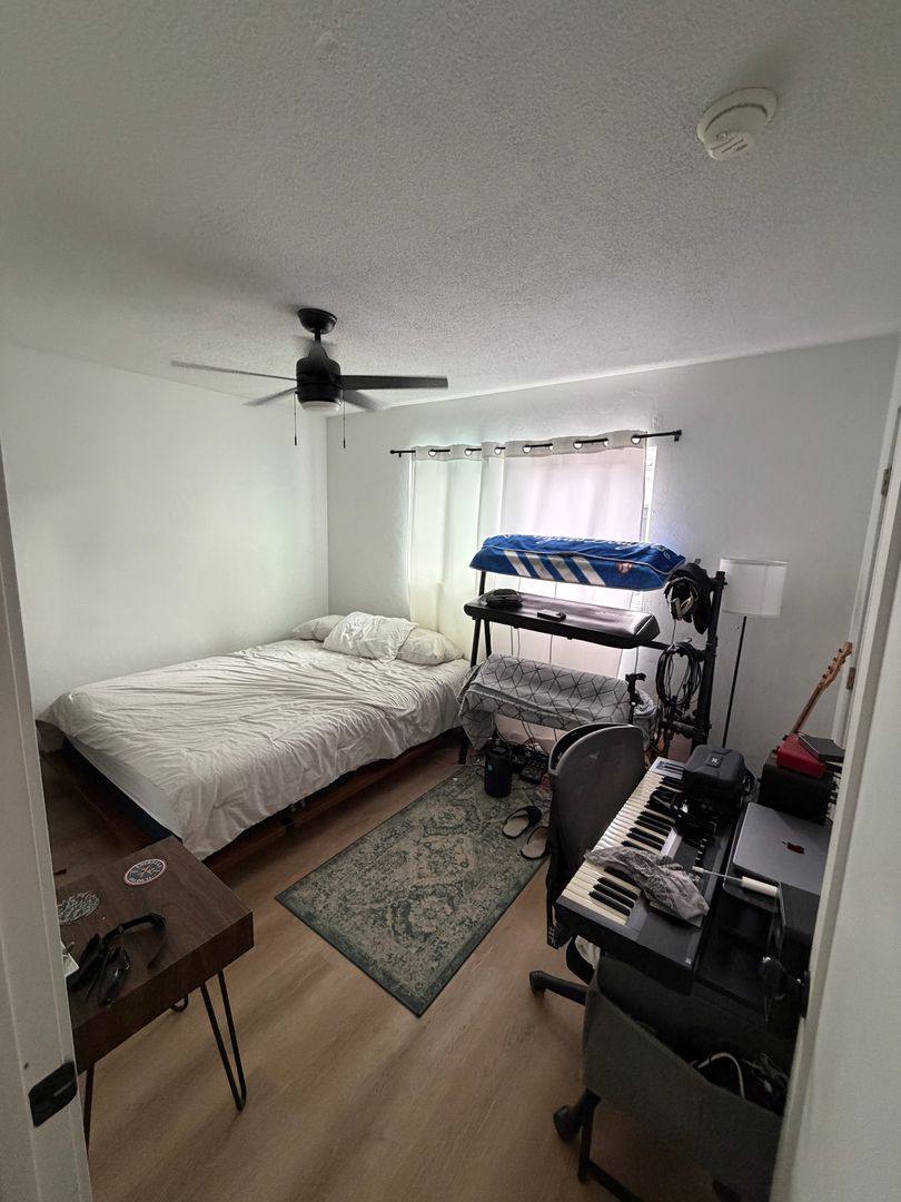 Apartment for rent at 555-557 8th St, Imperial Beach, CA 91932
