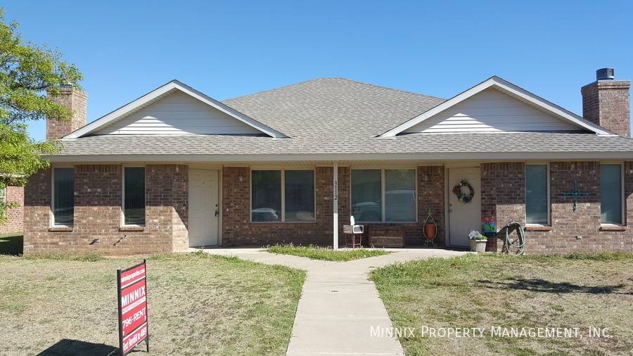 Townhouse for rent at 3112 110th St #B, Lubbock, TX 79423