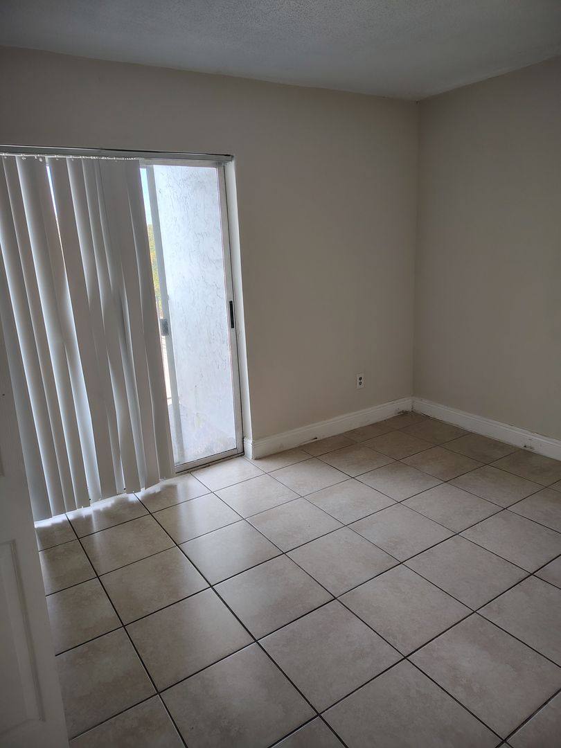 Apartment for rent at 790 NE 128th St, Miami, FL 33161