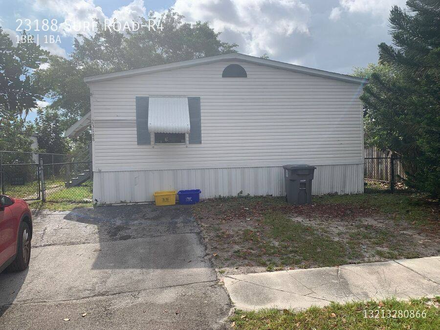 Apartment for rent at 23188 Surf Rd #R4, Boca Raton, FL 33428