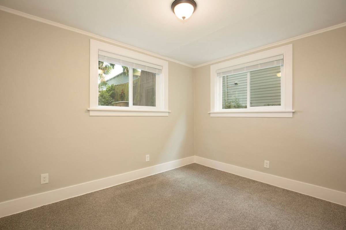Apartment for rent at 2528 Queen Anne Ave N, Seattle, WA 98109