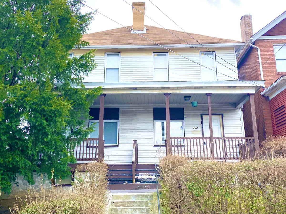 Apartment for rent at 300 W 13th Ave, Homestead, PA 15120