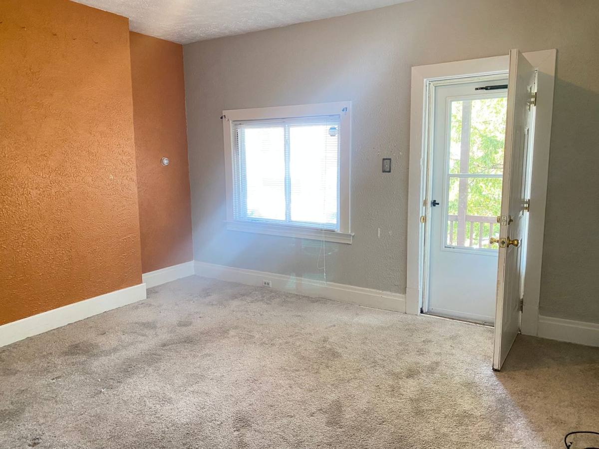 Apartment for rent at 300 W 13th Ave, Homestead, PA 15120