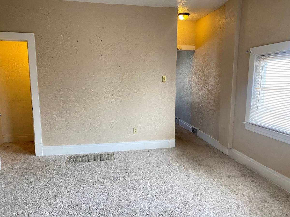 Apartment for rent at 300 W 13th Ave, Homestead, PA 15120