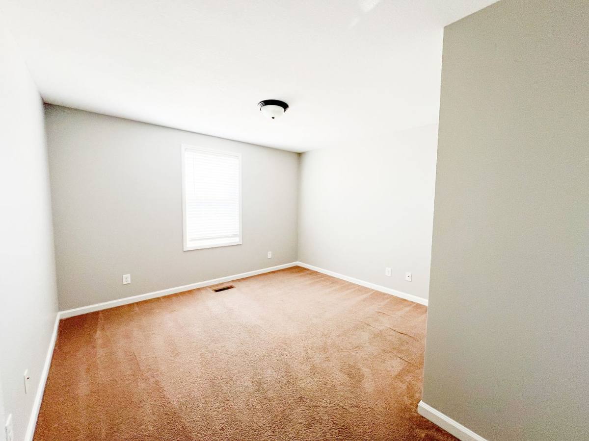 Apartment for rent at 1731 Thistlewood Dr, Clarksville, TN 37042