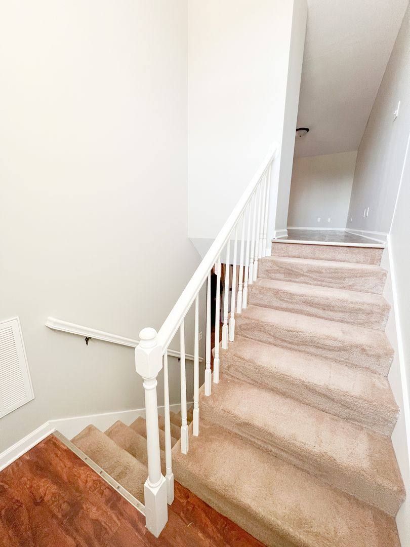 Apartment for rent at 1731 Thistlewood Dr, Clarksville, TN 37042