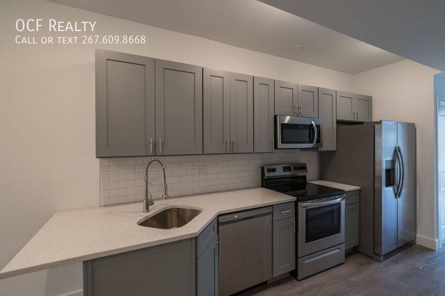 Apartment for rent at 1709 Snyder Ave #1, Philadelphia, PA 19145