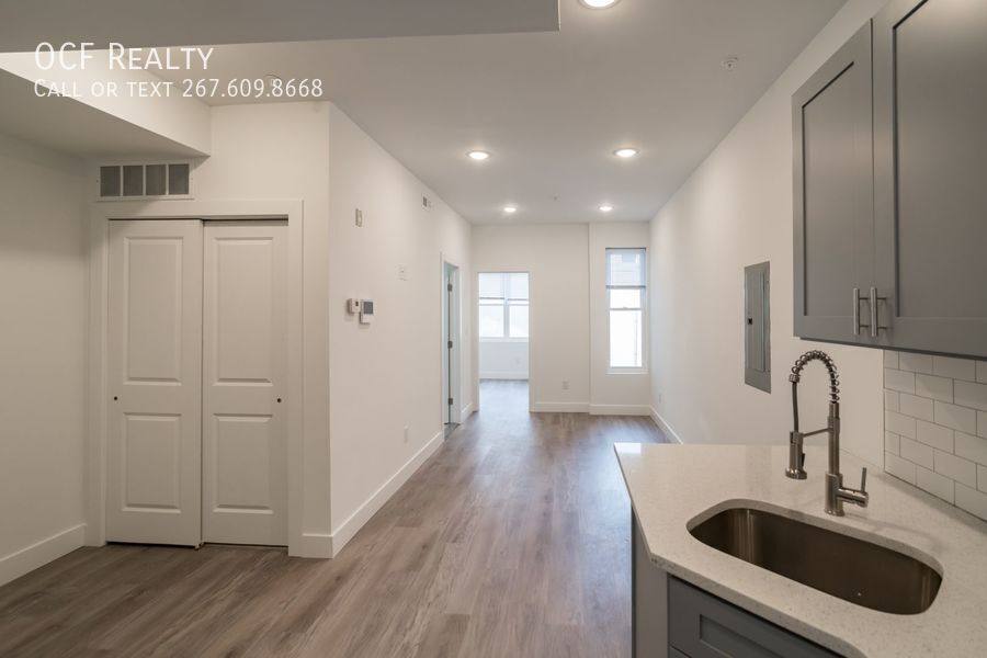 Apartment for rent at 1709 Snyder Ave #1, Philadelphia, PA 19145
