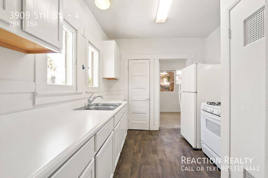 Apartment for rent at 3909 5th St #4, Riverside, CA 92507