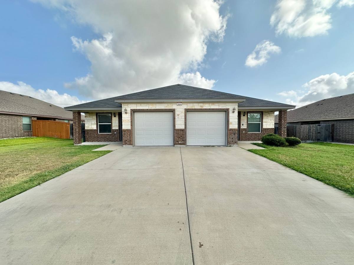 Townhouse for rent at 4507 Skyflower Lane, Killeen, TX 76549