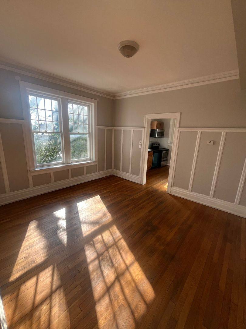 Apartment for rent at 629 Oak Hill Ave, Hagerstown, MD 21740