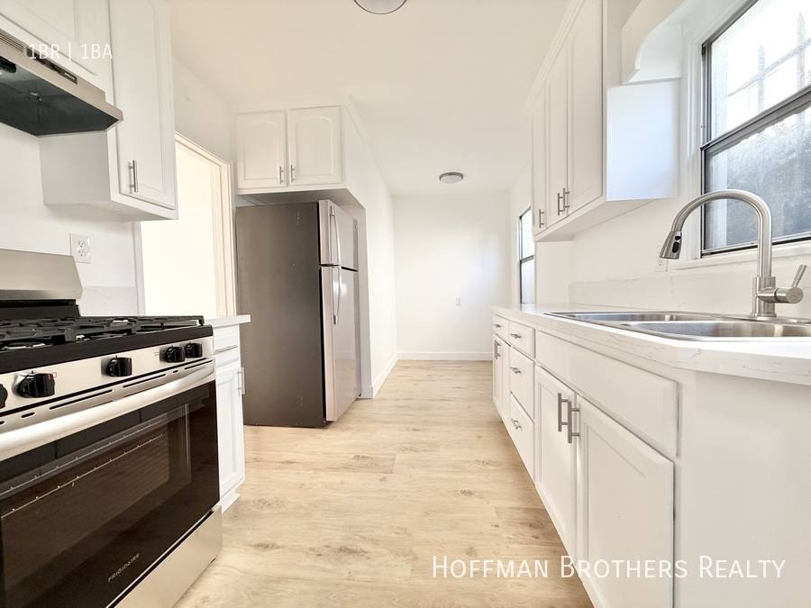 Apartment for rent at 3018 9th Ave #3024, Los Angeles, CA 90018