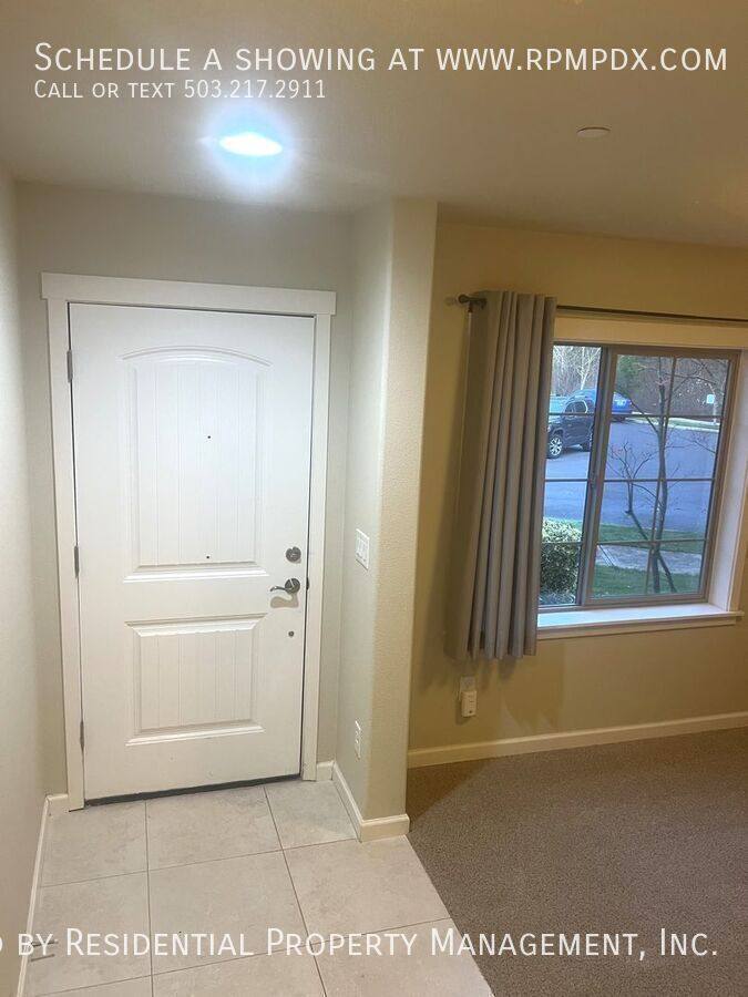 Townhouse for rent at 13711 SW Silent Fox Terrace, Sherwood, OR 97140