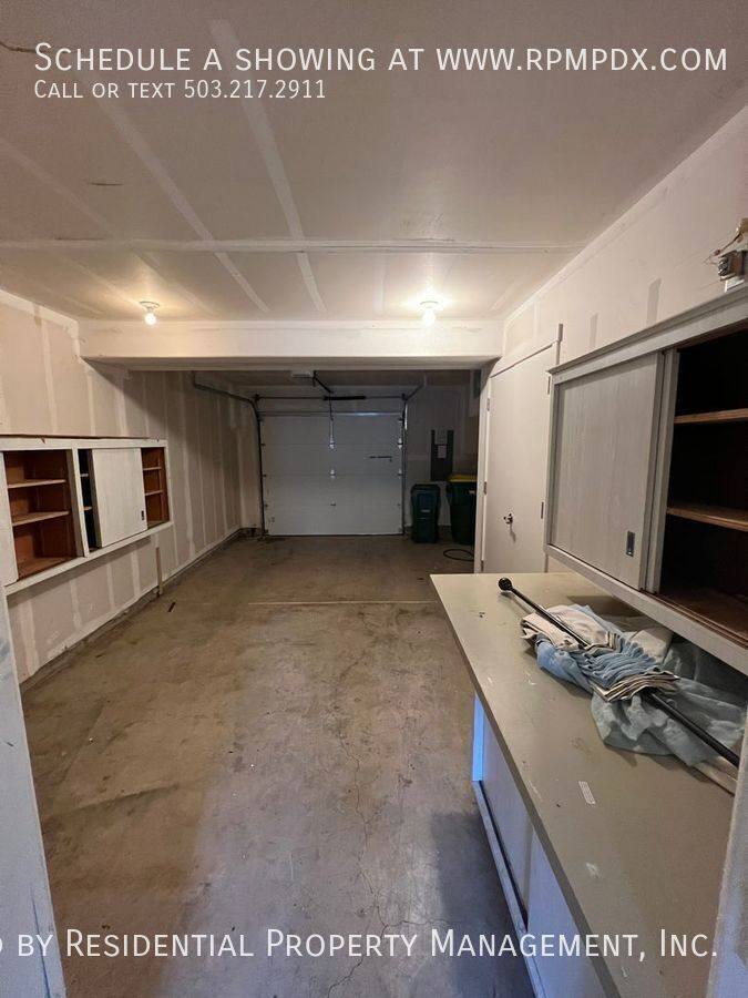 Townhouse for rent at 13711 SW Silent Fox Terrace, Sherwood, OR 97140
