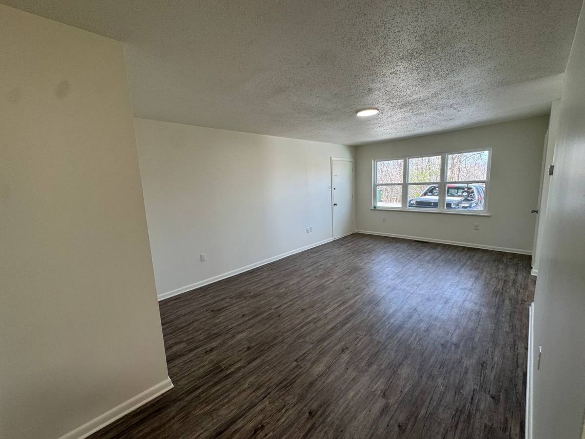 Apartment for rent at 115 Towneview Estates Dr, Elizabethton, TN 37643