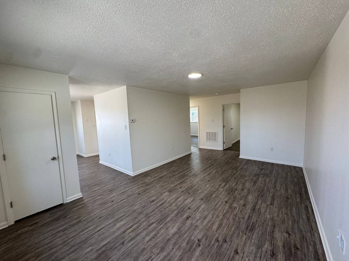 Apartment for rent at 115 Towneview Estates Dr, Elizabethton, TN 37643