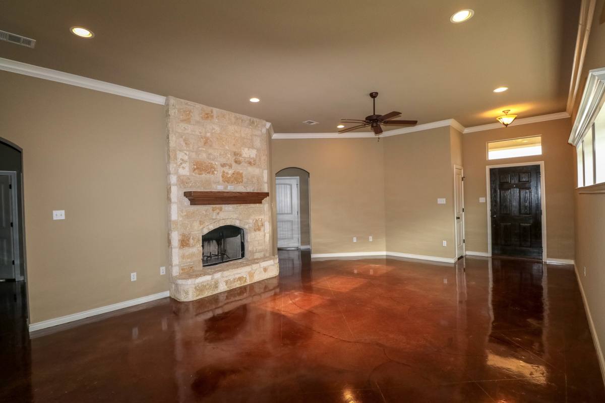 House for rent at 3004 Silver Saddle Dr, Waco, TX 76706