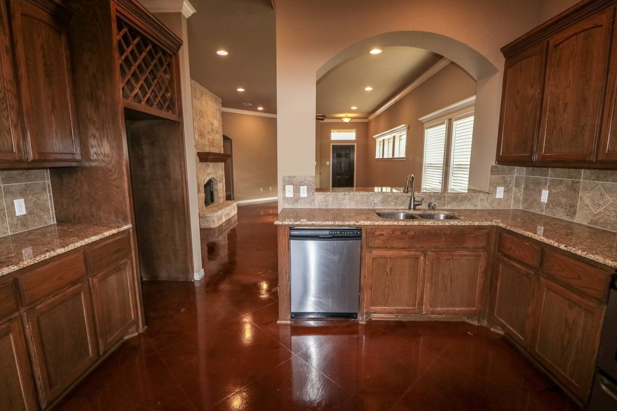 House for rent at 3004 Silver Saddle Dr, Waco, TX 76706