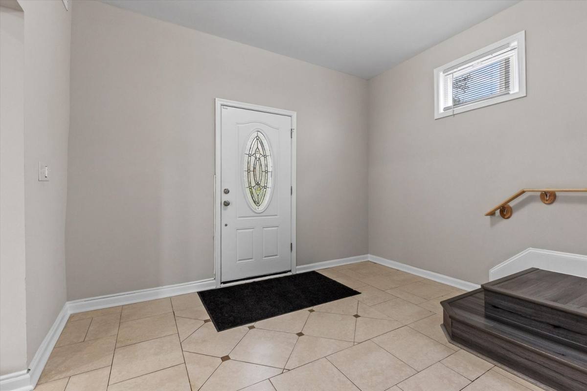 House for rent at 2510 Roslyn Ave, Baltimore, MD 21216