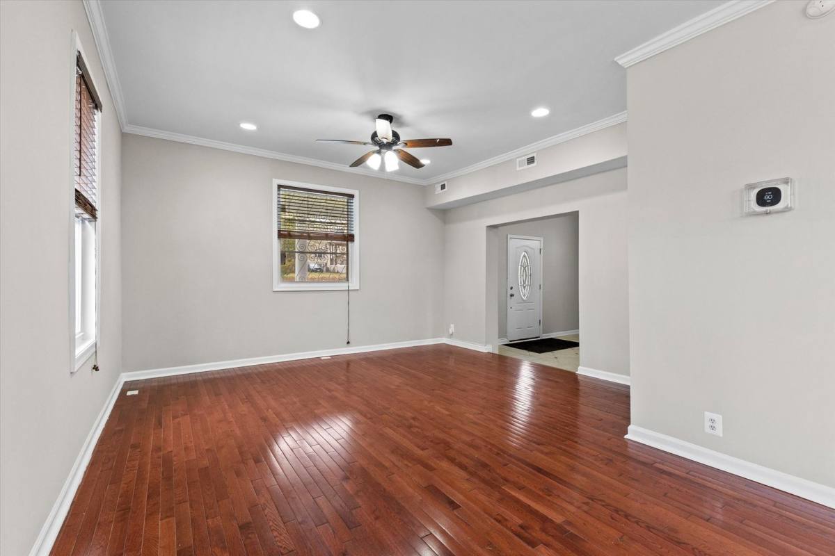 House for rent at 2510 Roslyn Ave, Baltimore, MD 21216