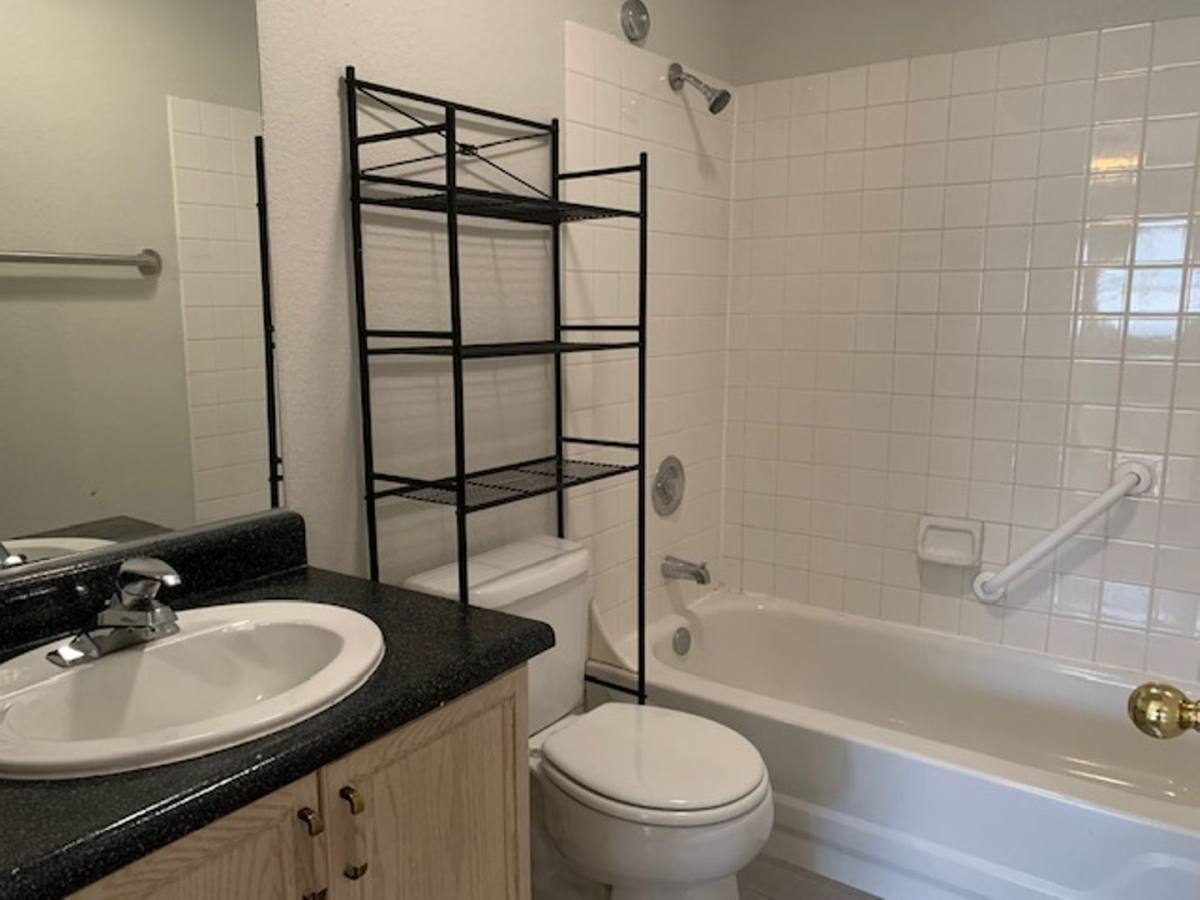 Townhouse for rent at 7604 Almeria Ave, Las Vegas, NV 89128
