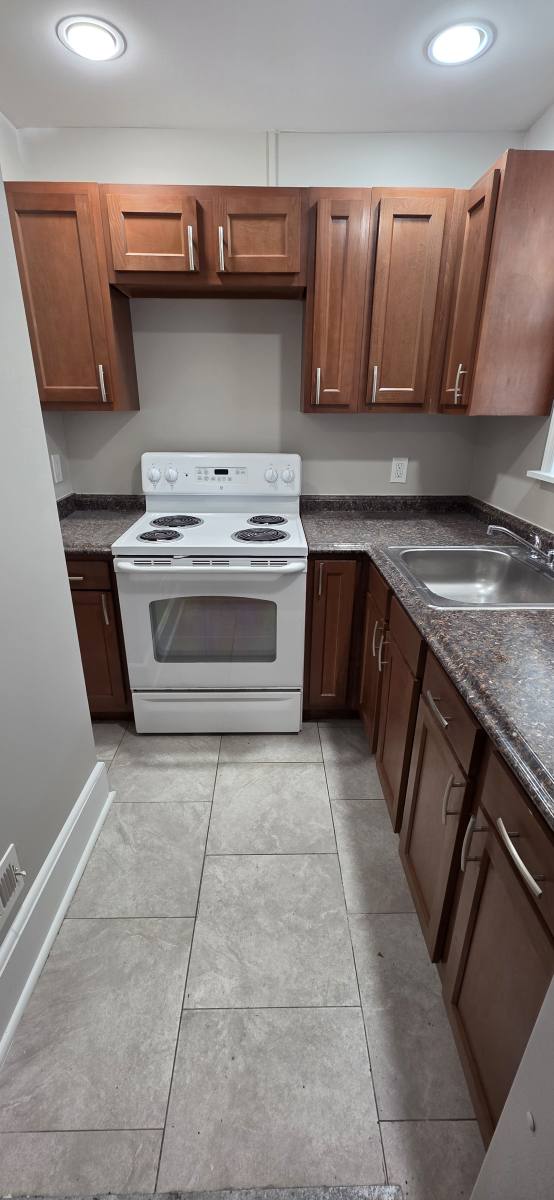 Apartment for rent at 4000 Walrad St #1, Baltimore, MD 21229