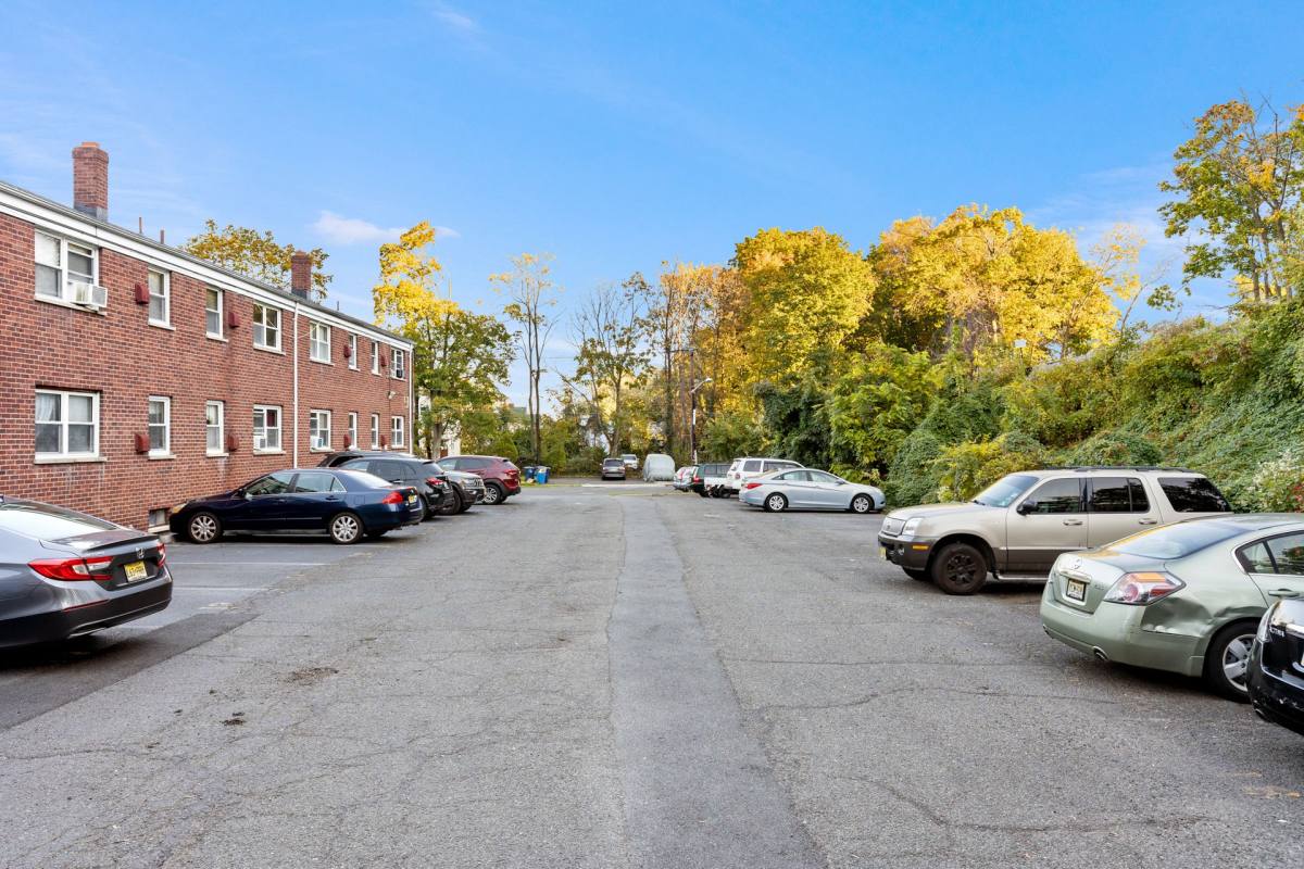 Apartment for rent at 215 Second St, Hackensack, NJ 07601