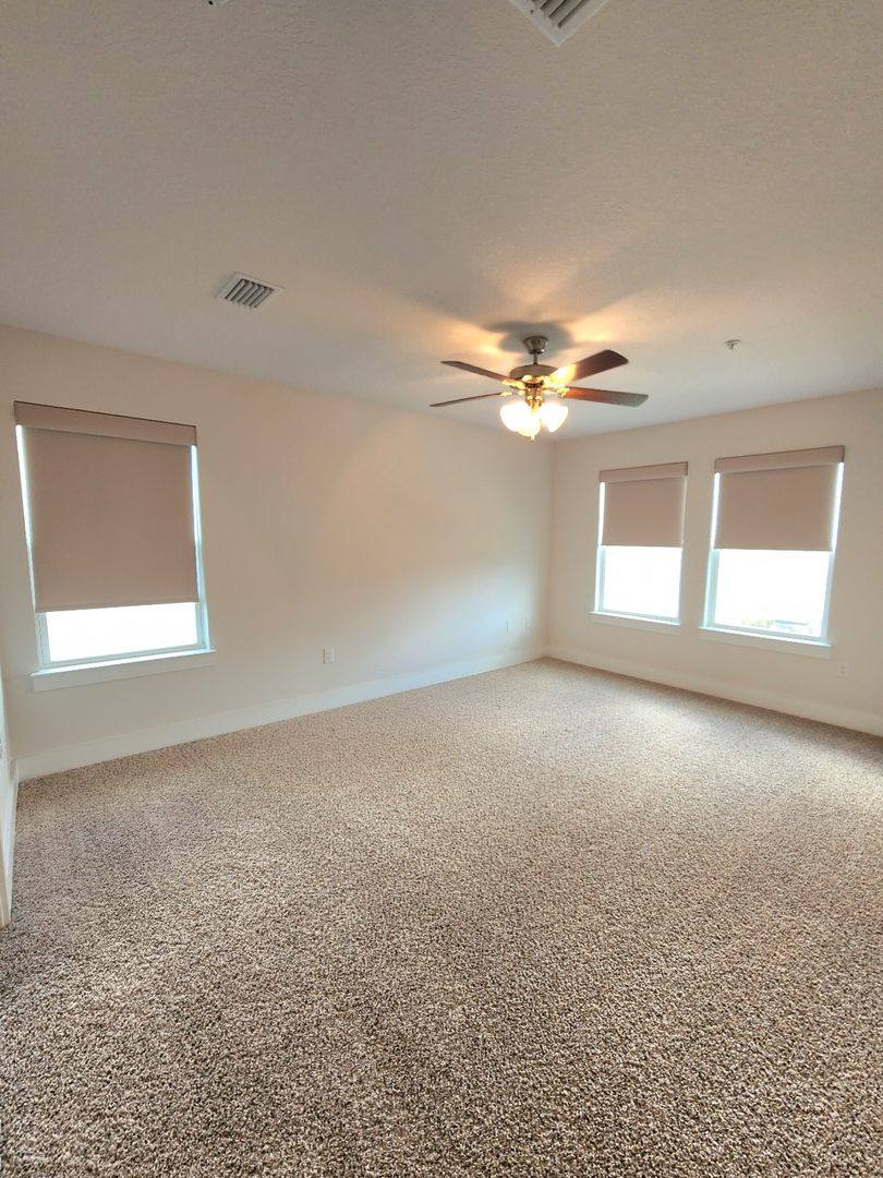 Townhouse for rent at 8988 Brigade Trail, Pensacola, FL 32534