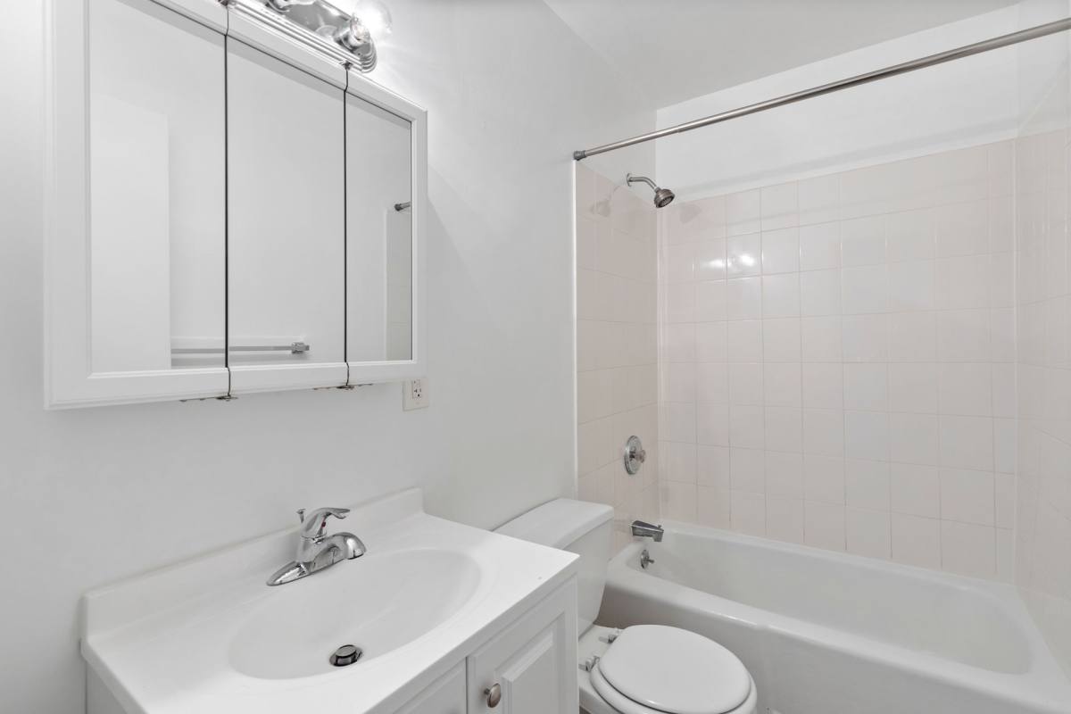 Apartment for rent at 39 First St, Hackensack, NJ 07601