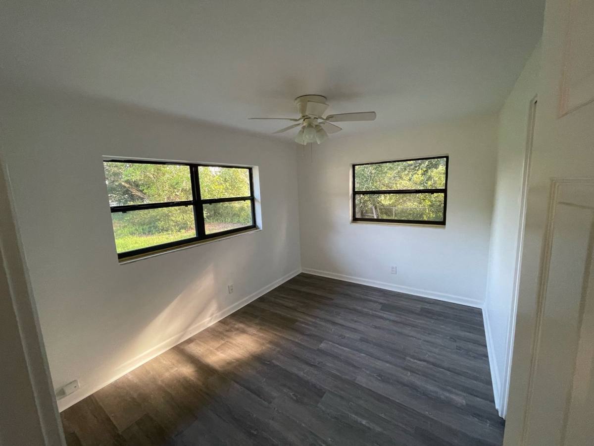 House for rent at 1608 Pine Ave, Deland, FL 32724