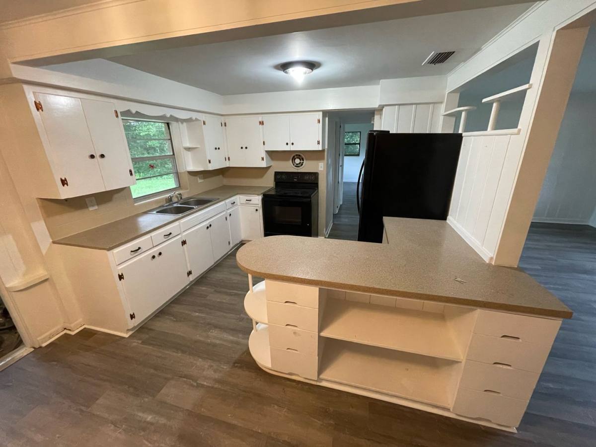 House for rent at 1608 Pine Ave, Deland, FL 32724