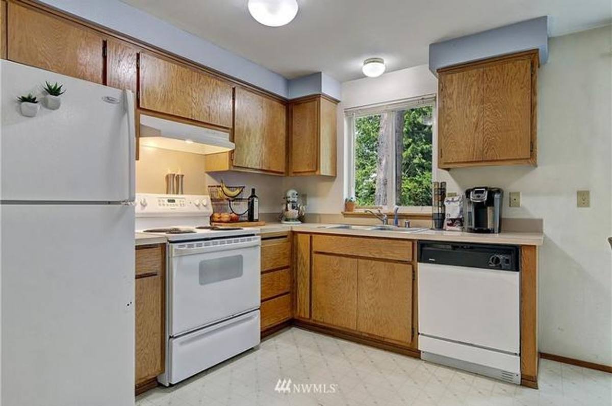 Apartment for rent at 9503 15th St SE, Lake Stevens, WA 98258