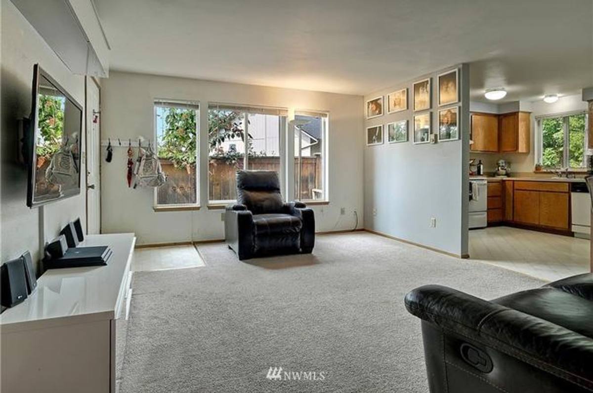 Apartment for rent at 9503 15th St SE, Lake Stevens, WA 98258