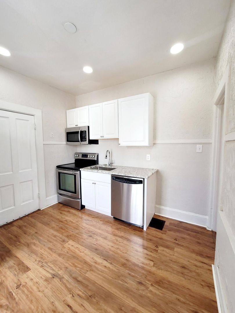 Apartment for rent at 724 N Nevada Ave #5, Colorado Springs, CO 80903