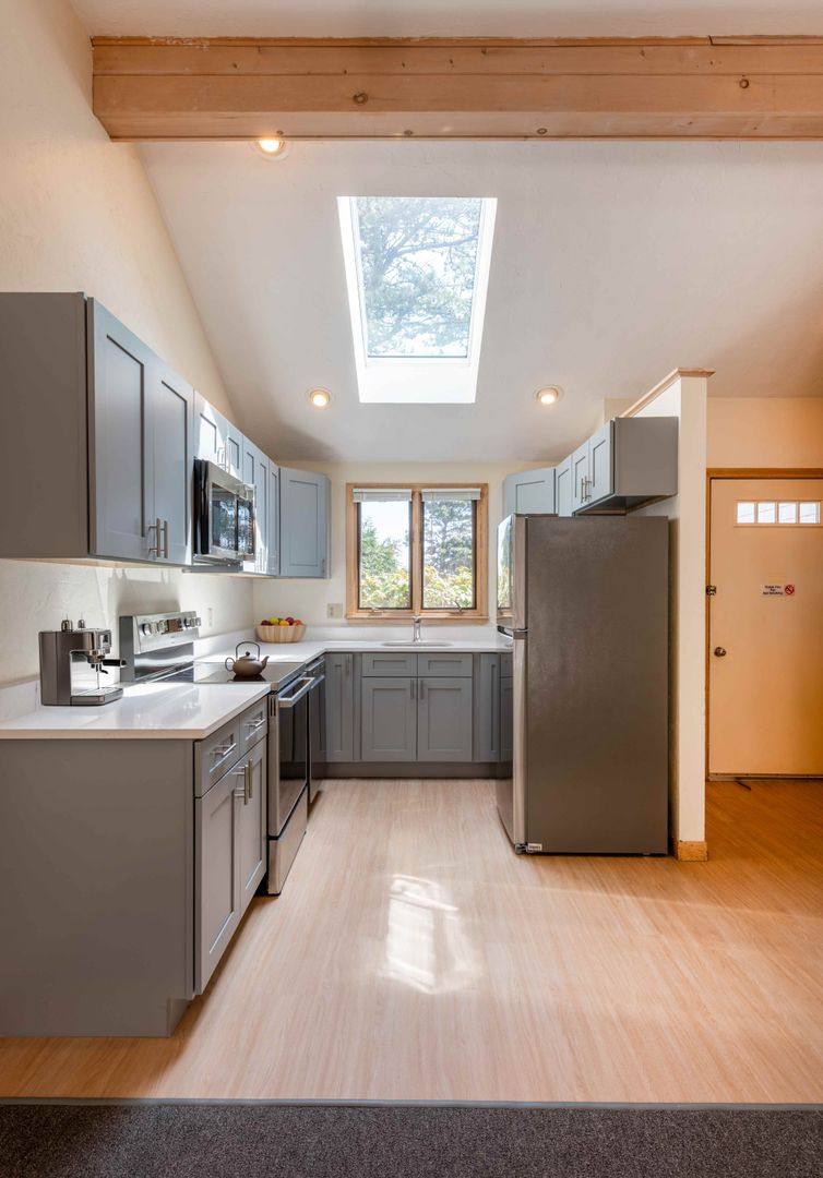 Apartment for rent at 950 Falmouth Rd, Mashpee, MA 02649
