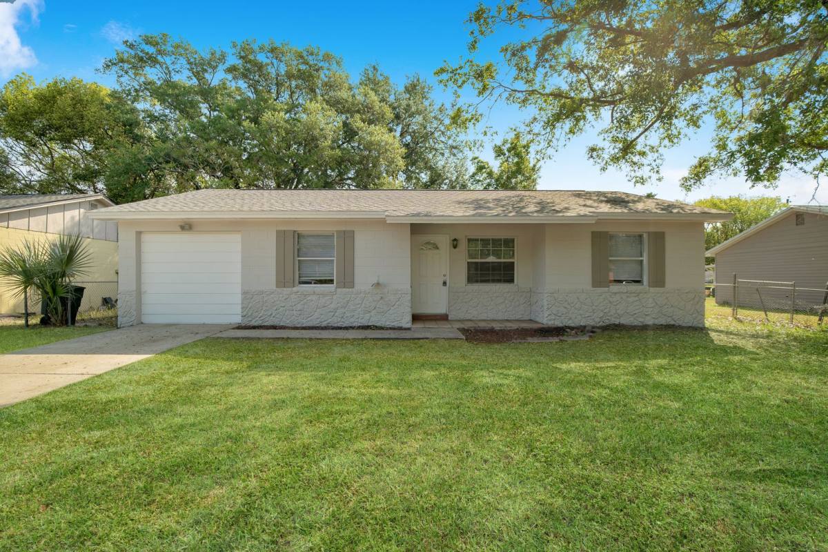 House for rent at 2853 Sanford Ave, Sanford, FL 32773