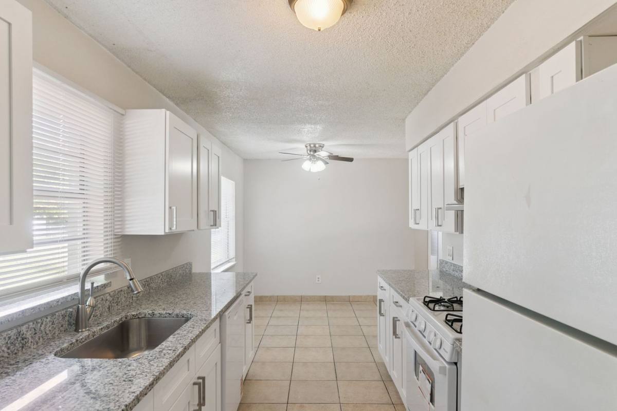 House for rent at 2853 Sanford Ave, Sanford, FL 32773