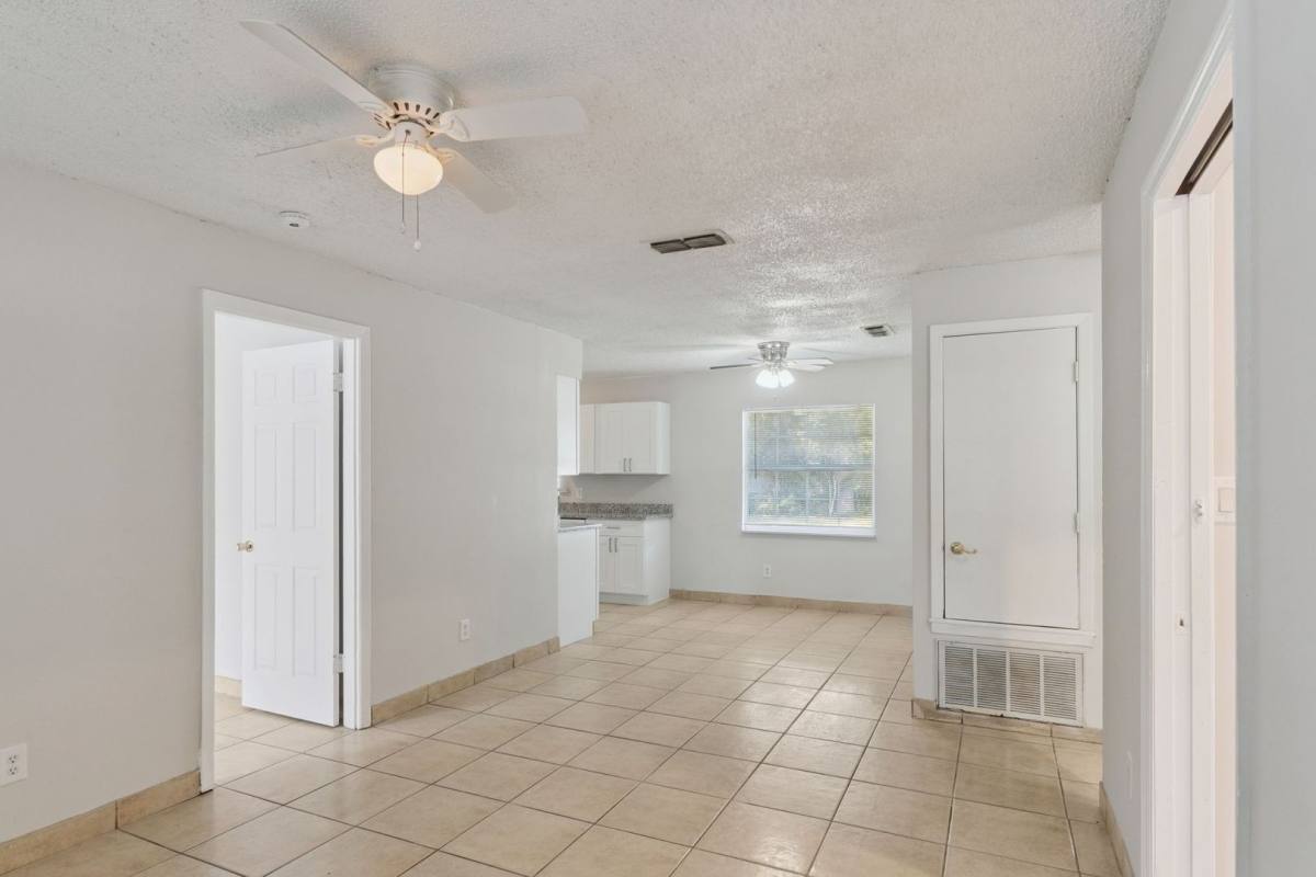 House for rent at 2853 Sanford Ave, Sanford, FL 32773