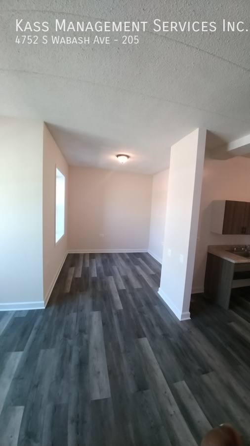 Apartment for rent at 4752 S Wabash Ave #205, Chicago, IL 60615