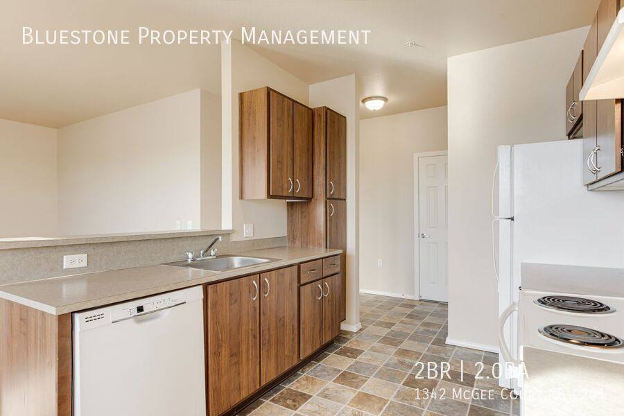 Apartment for rent at 1342 McGee Court NE #201, Salem, OR 97303