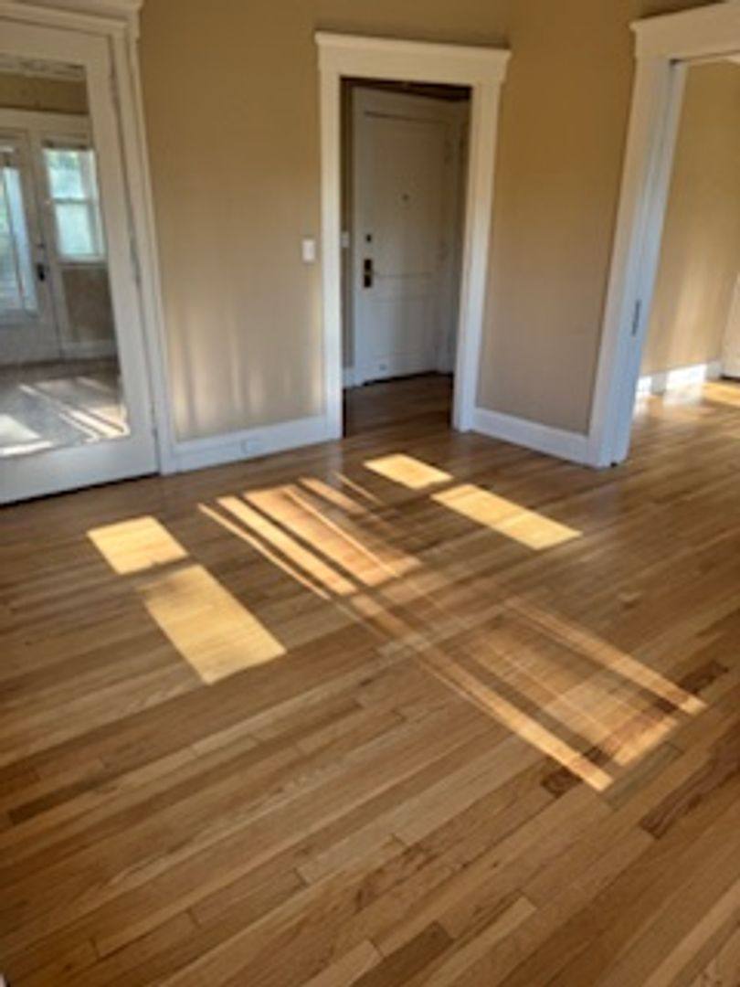 Apartment for rent at 3301 Dewey Ave, Omaha, NE 68105