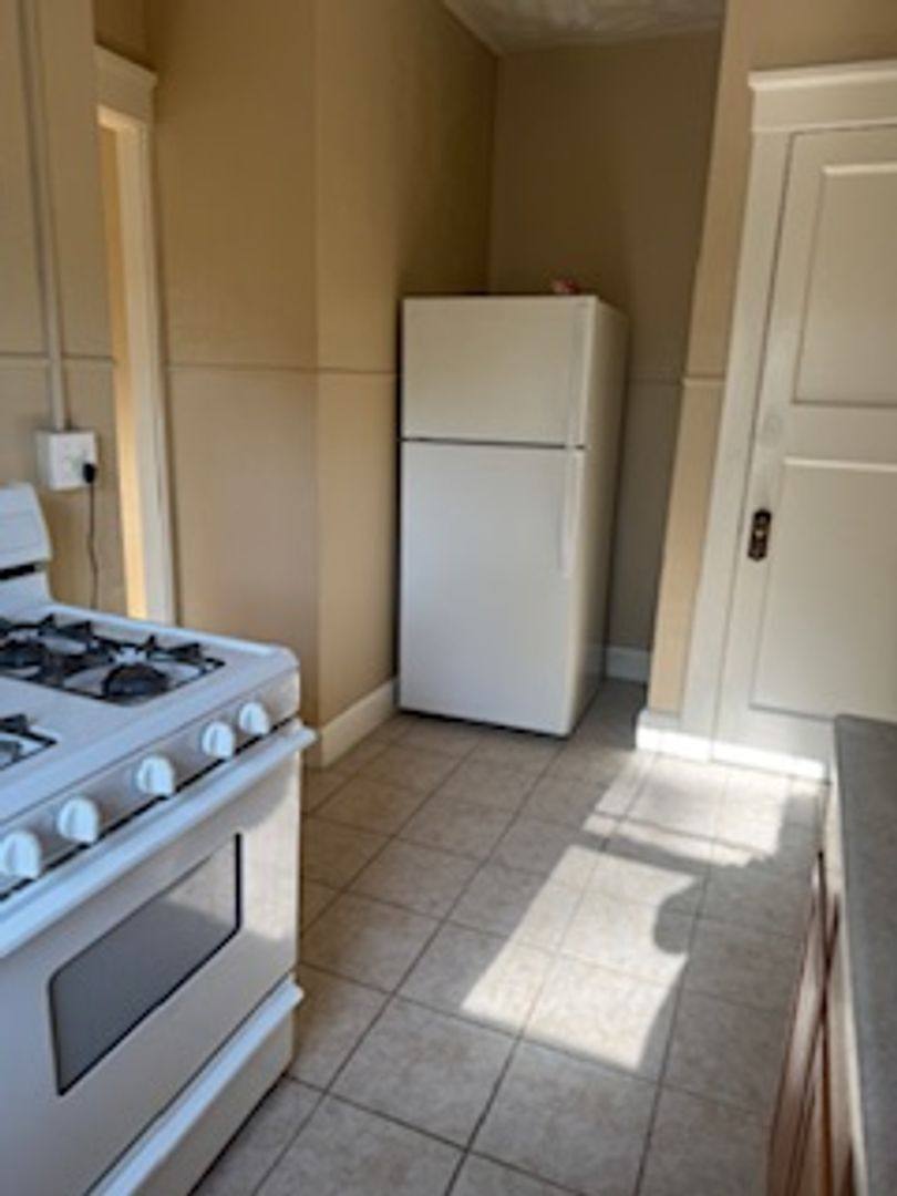Apartment for rent at 3301 Dewey Ave, Omaha, NE 68105