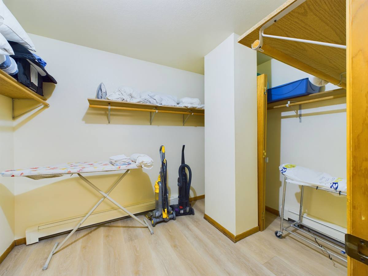 Apartment for rent at 933 Cowles St #2, Fairbanks, AK 99701