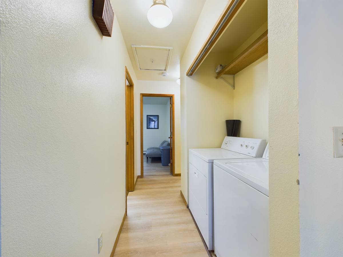 Apartment for rent at 933 Cowles St #2, Fairbanks, AK 99701