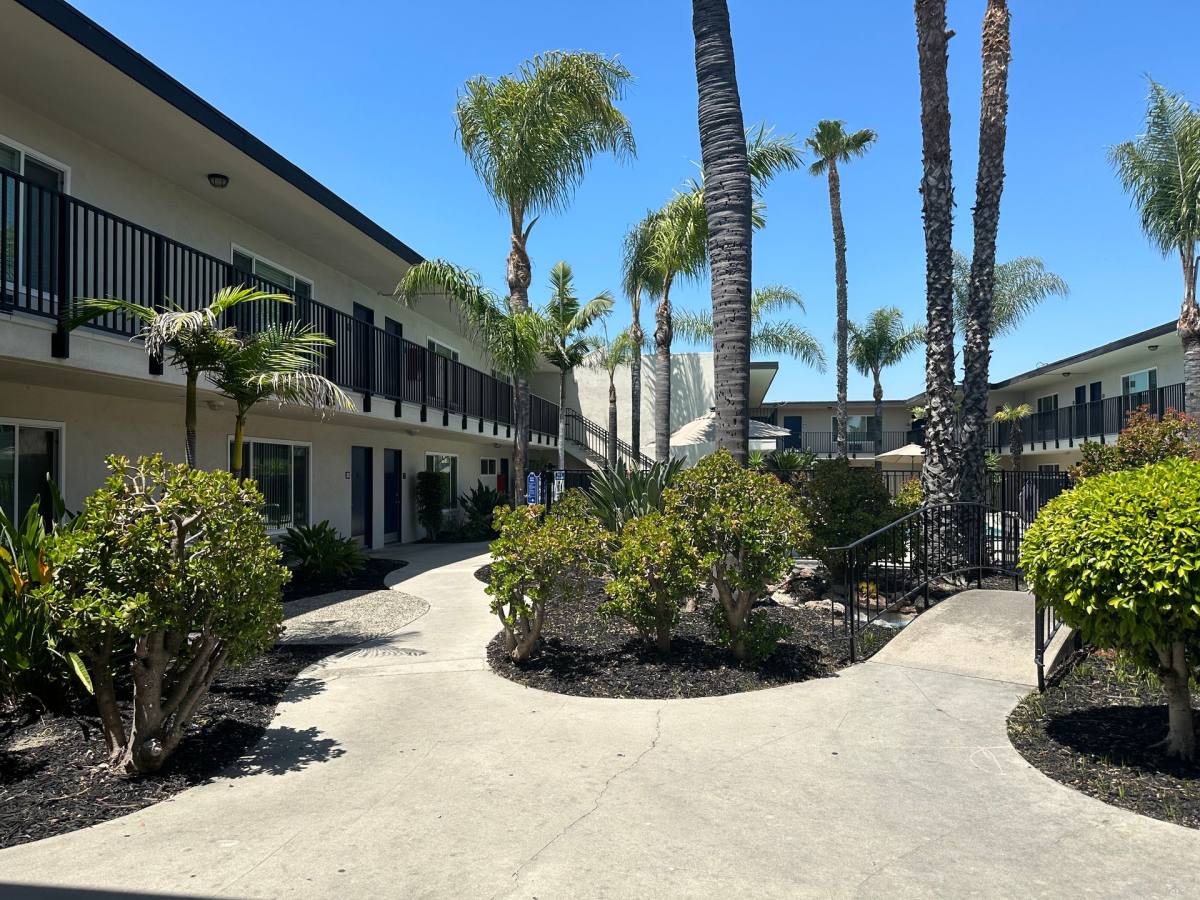 Apartment for rent at 10071 Lampson Ave, Garden Grove, CA 92840