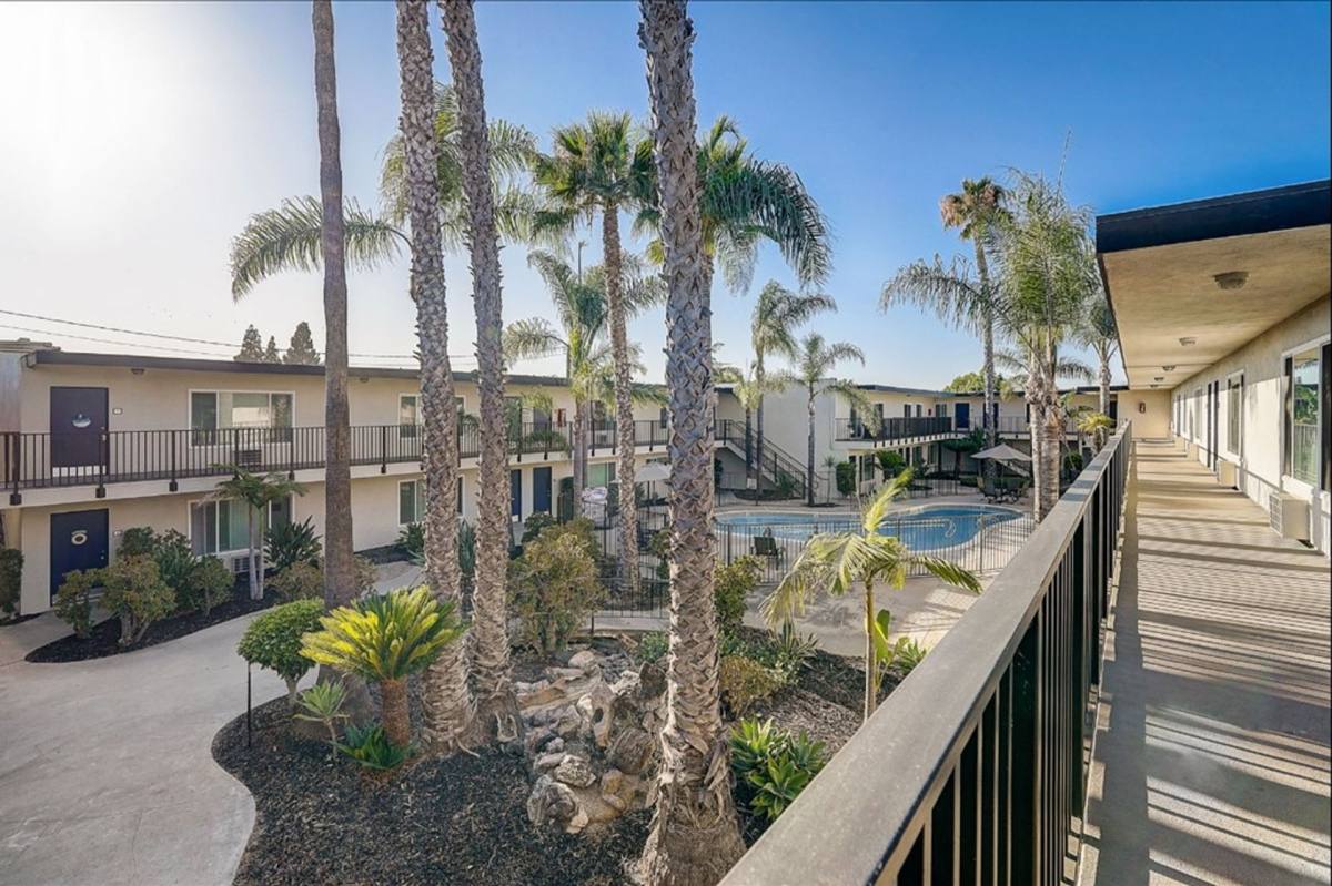 Apartment for rent at 10071 Lampson Ave, Garden Grove, CA 92840