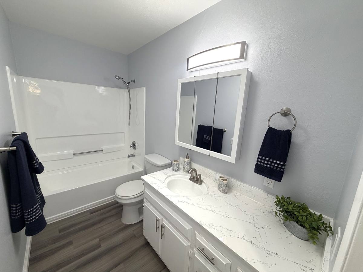 Apartment for rent at 535 - 545 Greenbrier Dr, Oceanside, CA 92054